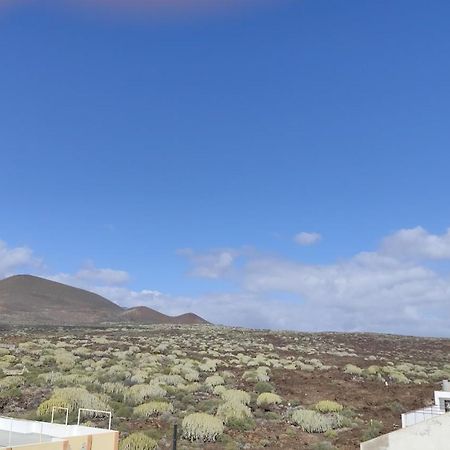 Piso Nuevo En El Puertito De Gueimar Al Lado Del Mar Realizamos Servicio De Excursiones Con Guia Пуэртито-де-Гуимар Экстерьер фото